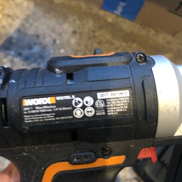 Worx Cordless Screwdriver Set - Picture 5 of 8